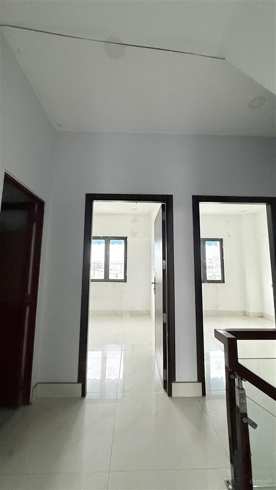 6pn  4wc  6,7 tỷ tl  4 tầng btct  hẻm 2 xe hơi tránh  ngang lớn  sổ hoàn công  chủ thiện chí