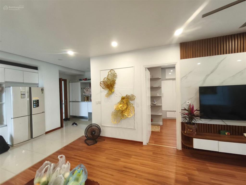 Căn hộ 3pn view công viên full nội thất đẹp về ở ngay kđt hồng hà ecocity