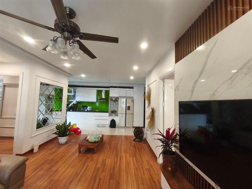 Căn hộ 3pn view công viên full nội thất đẹp về ở ngay kđt hồng hà ecocity
