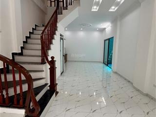 Lô góc 44.8m (thực tế 52m) 4 tầng nhà mới đẹp ngõ nông giá chỉ nhỉnh 8 đồng