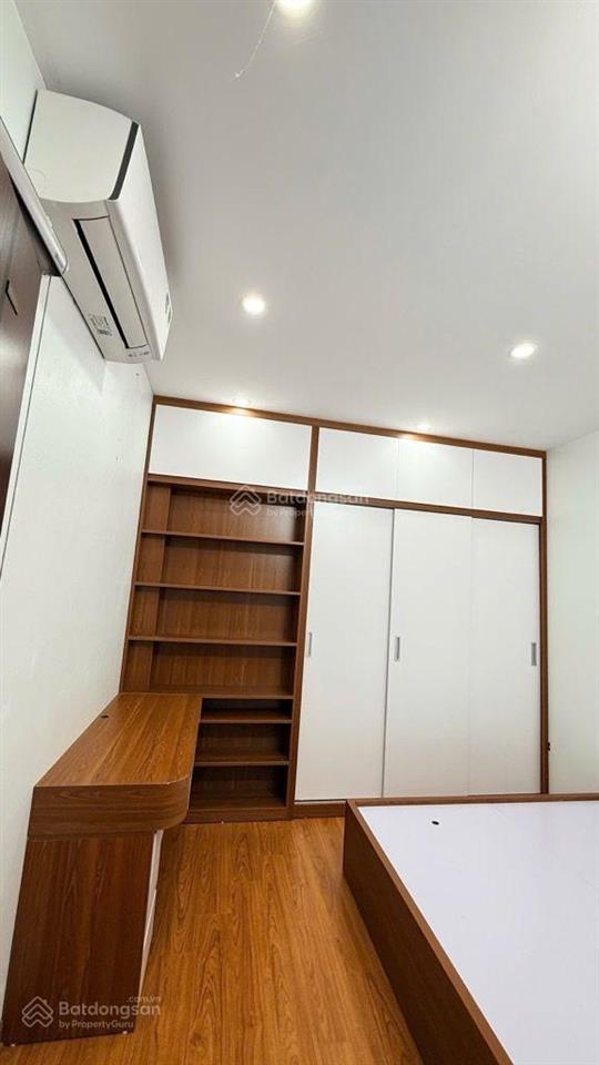 Nhà đẹp quỳnh đô ở ngay full nội thất ô tô cách 20m khu dân trí cao