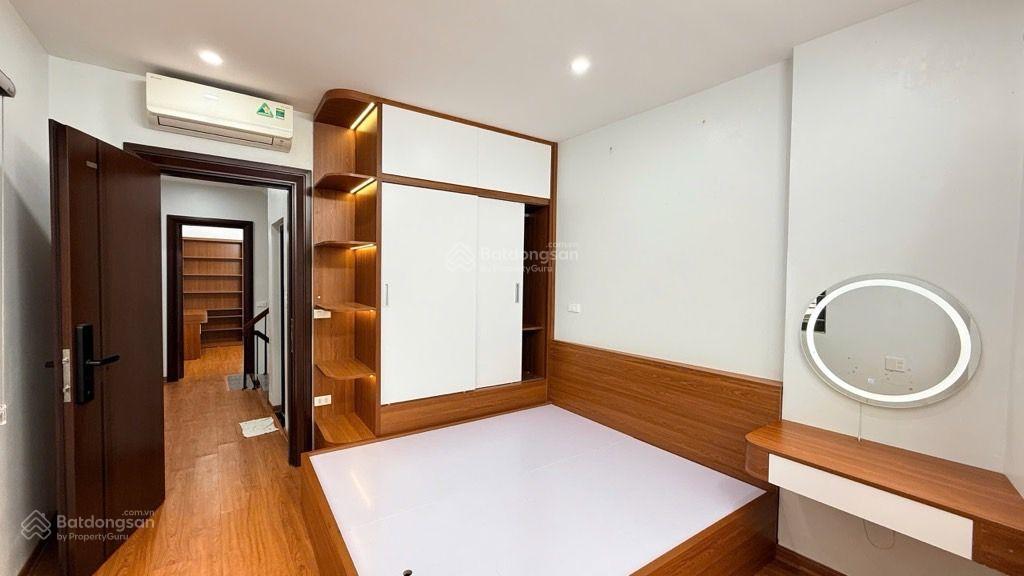 Nhà đẹp quỳnh đô ở ngay full nội thất ô tô cách 20m khu dân trí cao