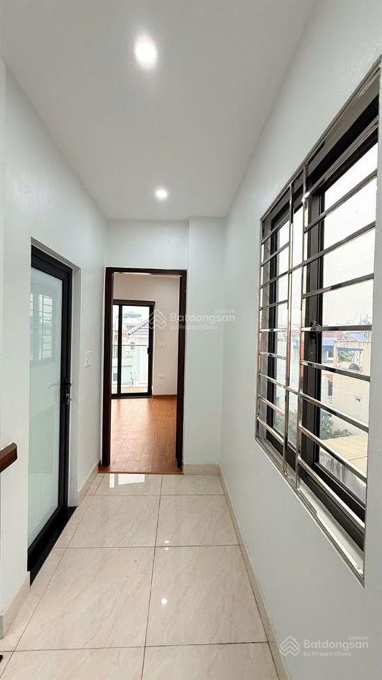 Nhà đẹp quỳnh đô ở ngay full nội thất ô tô cách 20m khu dân trí cao