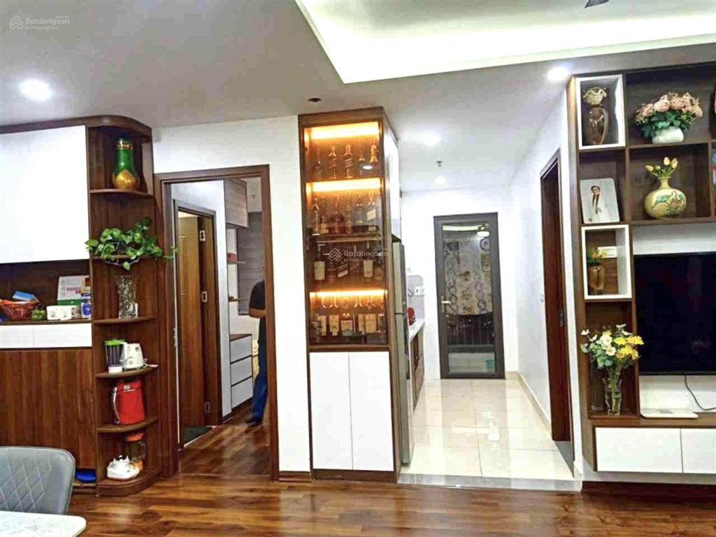 Lô góc 3 thoáng | 72m  chỉ 5.x tỷ
không gian rộng thoáng, nội thất đẹp, sẵn sàng vào ở