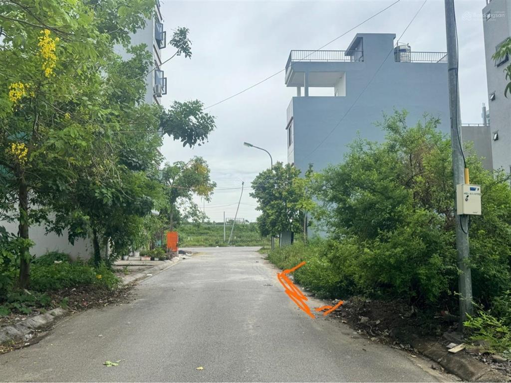 Lô đất tđc, ô tô tránh, vỉa hè kinh doanh | 2 mặt thoáng | giá chỉ 7,x tỷ