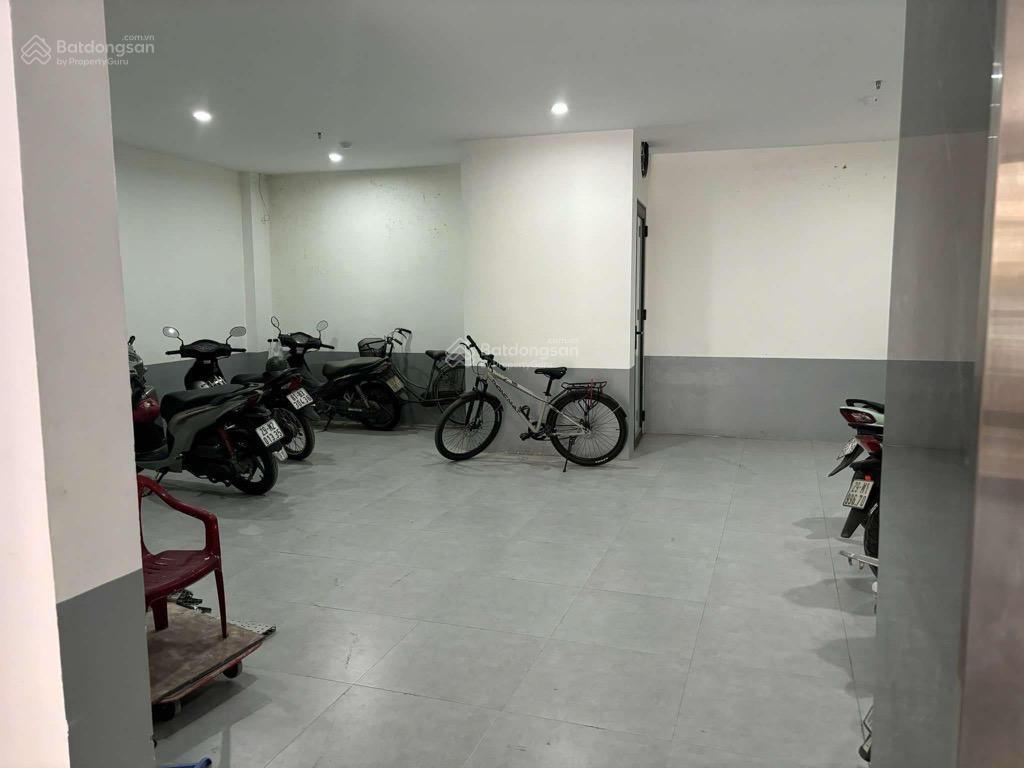 Tòa căn hộ 7 tầng thang máy dt 115m giá 25 tỷ  tứ hiệp