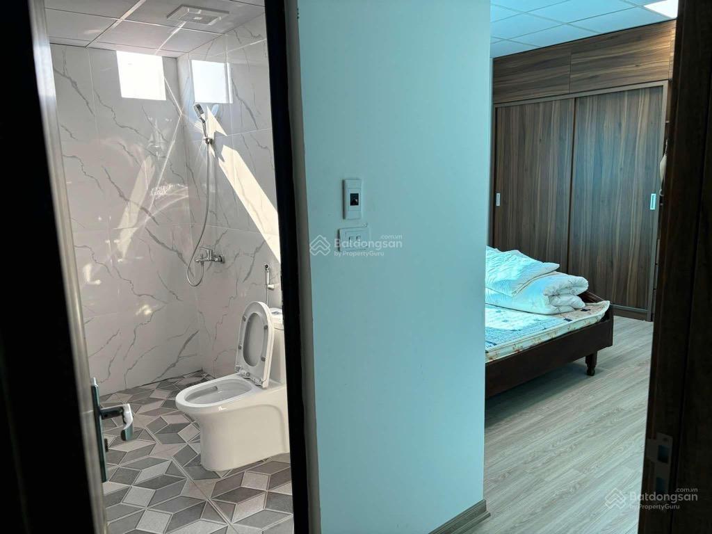 Tòa căn hộ 7 tầng thang máy dt 115m giá 25 tỷ  tứ hiệp