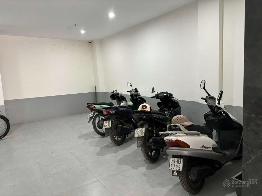 Tòa căn hộ 7 tầng thang máy dt 115m giá 25 tỷ  tứ hiệp