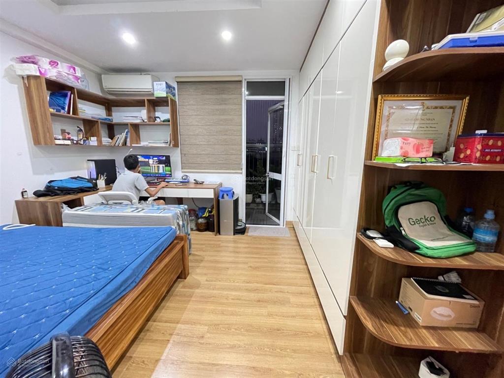 Căn góc 2pn nội thất đẹp tại hồng hà eco city