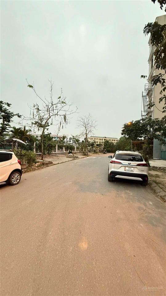 Bán đất tại lưu phái, 10,5 tỷ, 40m2, mặt tiền 3.6m, ngõ rộng 6m