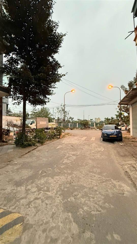 Bán đất tại lưu phái, 10,5 tỷ, 40m2, mặt tiền 3.6m, ngõ rộng 6m
