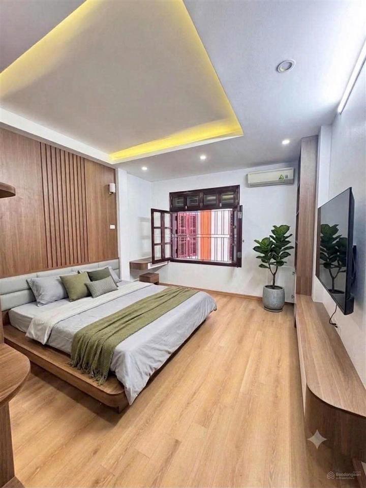 Nhà đẹp 5 tầng  ô tô đỗ trong nhà | sổ đỏ chính chủ