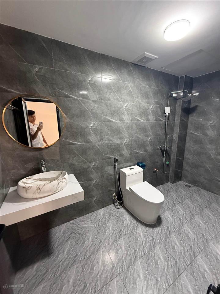 Bán nhà riêng tại phố vĩnh ninh, 7,95 tỷ, 61m2, 4pn, 3wc, 5 tầng, pháp lý đầy đủ