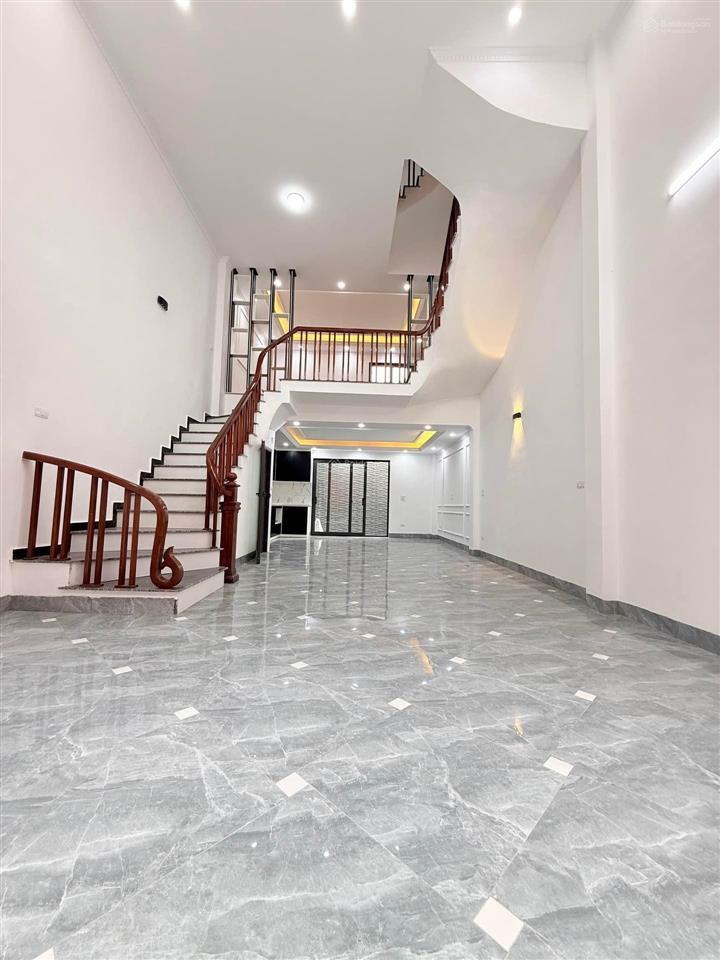 Bán nhà riêng tại phố vĩnh ninh, 7,95 tỷ, 61m2, 4pn, 3wc, 5 tầng, pháp lý đầy đủ