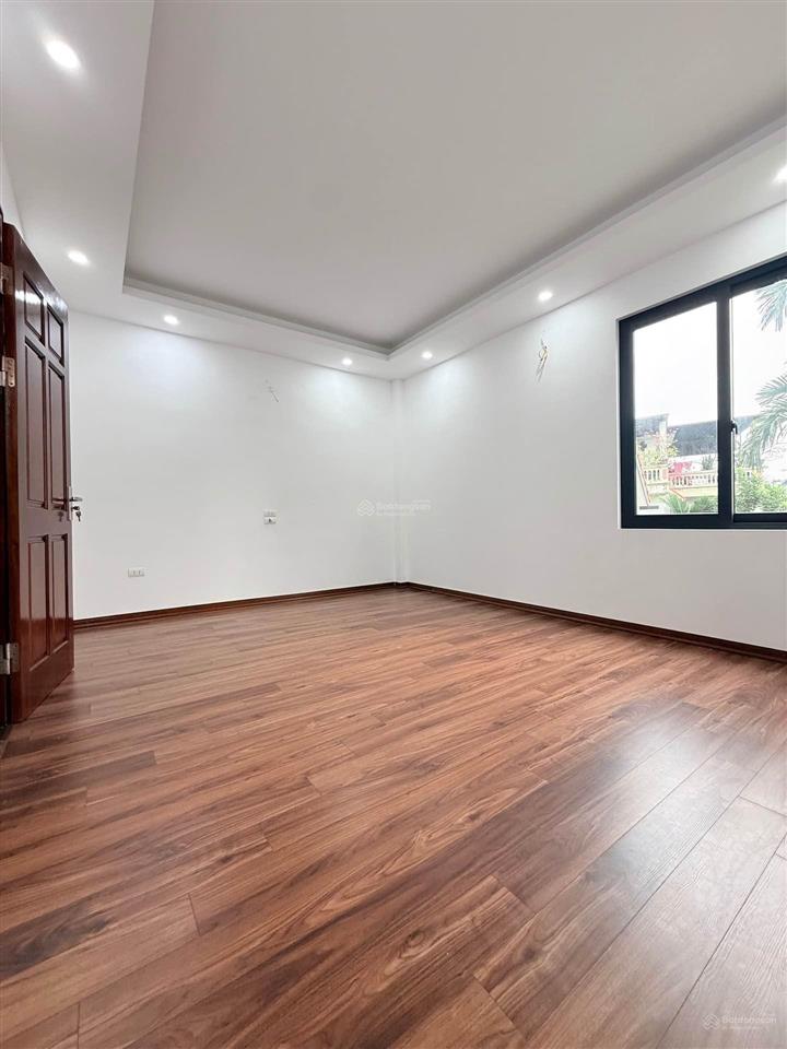 Bán nhà riêng tại phố vĩnh ninh, 7,95 tỷ, 61m2, 4pn, 3wc, 5 tầng, pháp lý đầy đủ