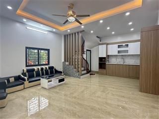Nhà 4 tầng đẹp ở ngay  dt 40m2 | thoáng trước sau | gần phố, tiện ích đủ đầy
