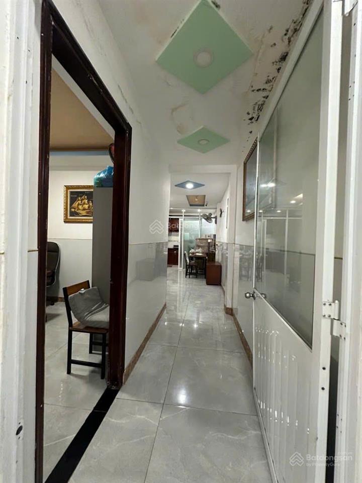 Bán nhà thạnh lộc 27, hẻm 5m sát mặt tiền, dt 4.6x17, 4pn, giá 5ty7, sát ngã tư vườn lài