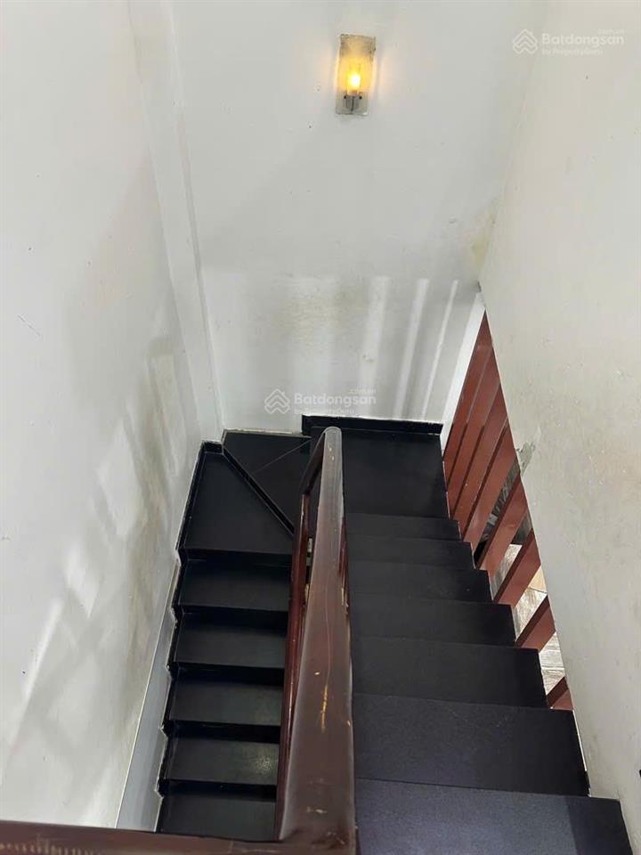 Bán nhà thạnh lộc 27, hẻm 5m sát mặt tiền, dt 4.6x17, 4pn, giá 5ty7, sát ngã tư vườn lài