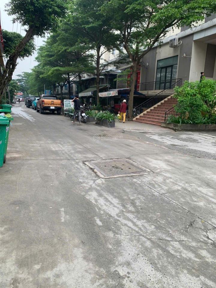 Bán nhà thạnh lộc 27, hẻm 5m sát mặt tiền, dt 4.6x17, 4pn, giá 5ty7, sát ngã tư vườn lài