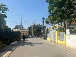 Tài chính nhỉnh 4 tỷ sở hữu ngay 75,5m thôn 3xuân quan văn giang(nay là phụng công)hưng yê