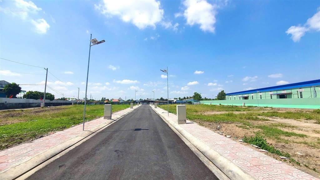 Đất mặt tiền 30m hoàng phan thái  bình chánh