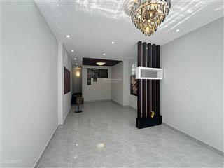 Bán nhà đẹp trung tâm quận 10 đường nguyễn tri phương, dt 44m2  giá 12,5tỷ