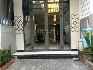 Bán nhà 3 tầng k3m cách đường huỳnh ngọc huệ 30m. diện tích 99,5m2