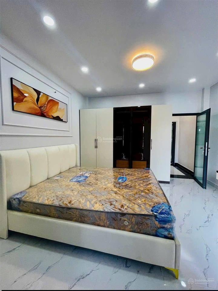 6,1 tỷ tl nhà 1 lửng 2 lầu 5 pn hẻm xe hơi 1806/huỳnh tấn phát nhà bè
