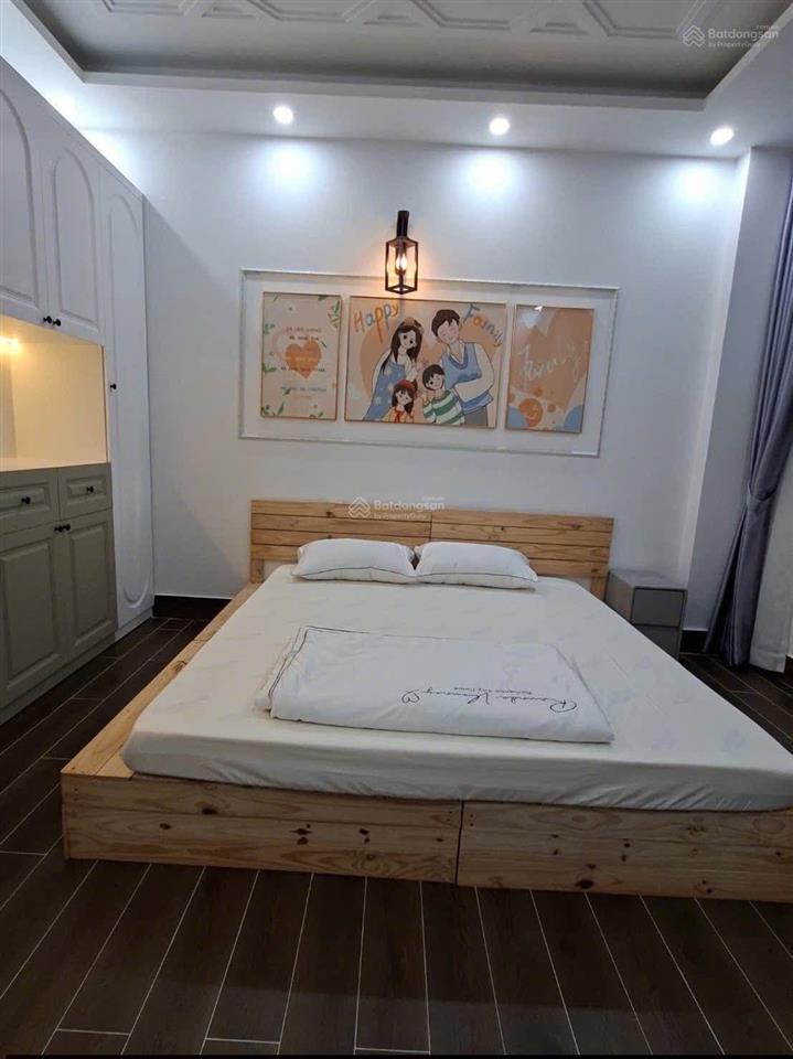6,350 tỷ tl nhà 2 lầu sân thượng 5 pn hẻm 2174/huỳnh tấn phát tt nhà bè