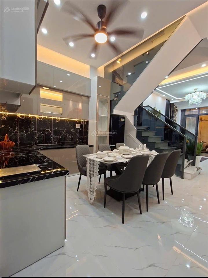 6,350 tỷ tl nhà 2 lầu sân thượng 5 pn hẻm 2174/huỳnh tấn phát tt nhà bè
