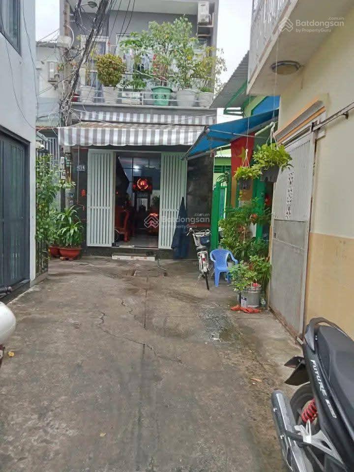 8,450 tỷ tl dãy trọ 5 căn 110m 5,7 x 14 đoàn văn bơ quận 4