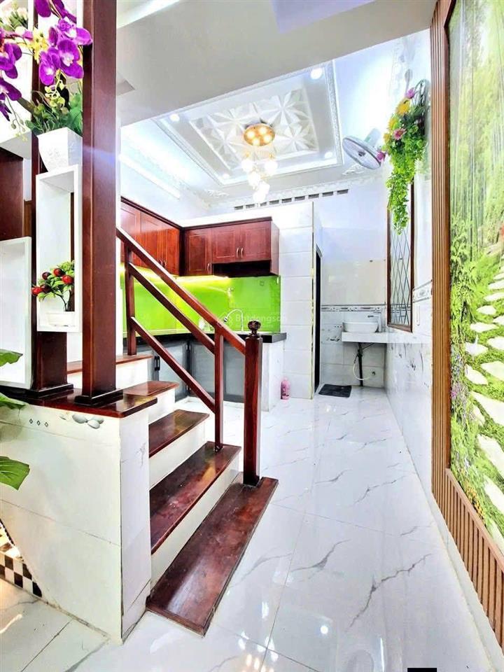 2,680 tỷ tl nhà 2 lầu 4 pn sân thượng hẻm 2279/huỳnh tấn phát nhà bè