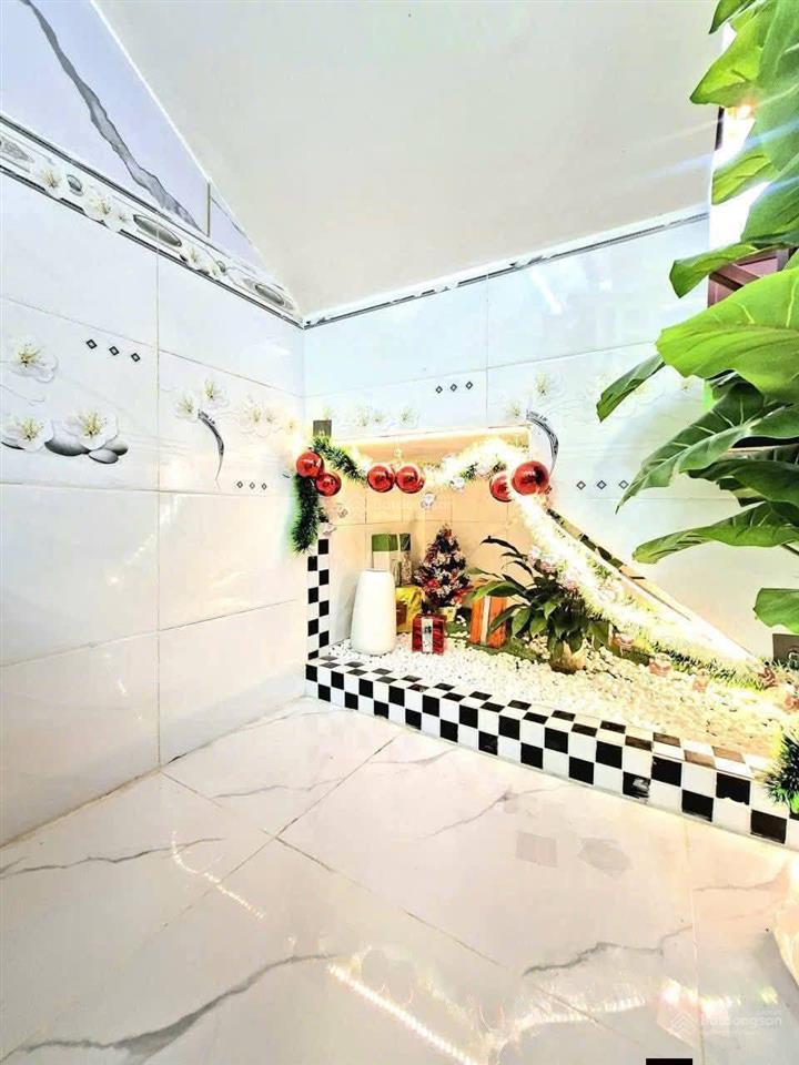 2,680 tỷ tl nhà 2 lầu 4 pn sân thượng hẻm 2279/huỳnh tấn phát nhà bè