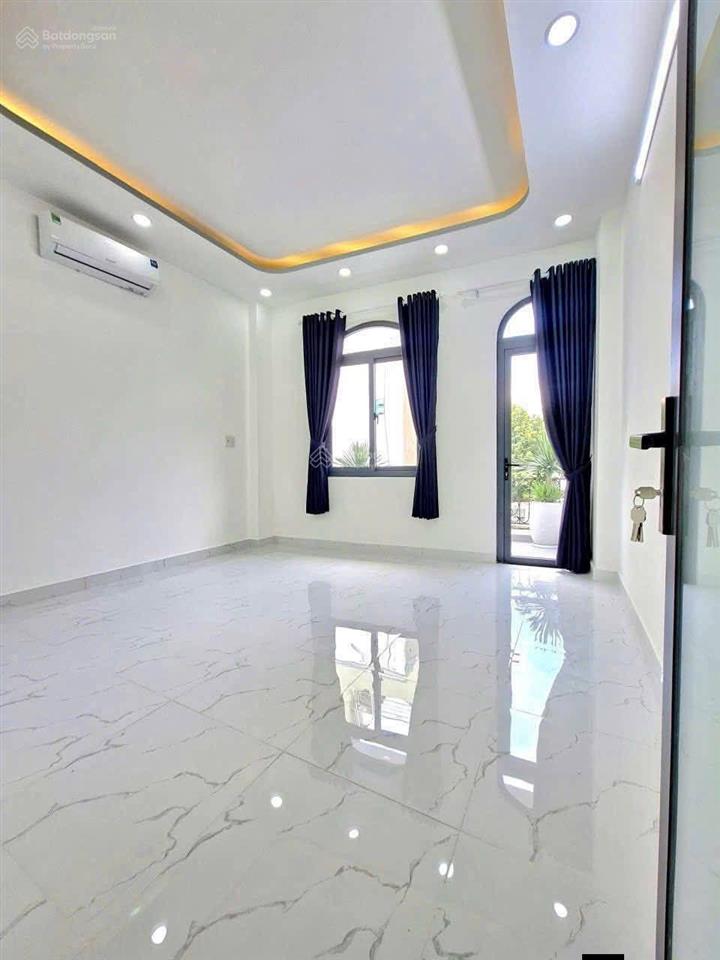 2,7 tỷ tl nhà 1 lầu 2 pn 4 x 13 hẻm 2177/huỳnh tấn phát nhà bè