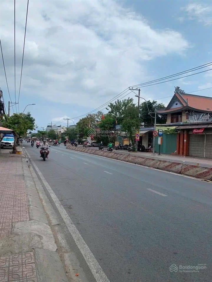 21,5 tỷ giảm mạnh còn 19,8 tỷ tl nhà mặt tiền 6 x 30,5 đường huỳnh tấn phát nhà bè