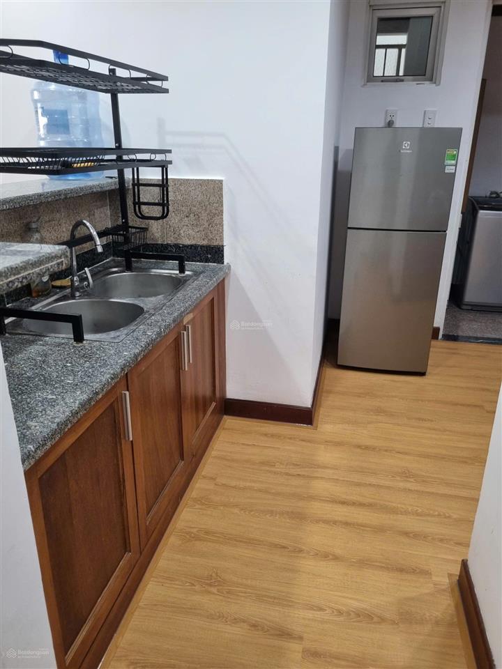 Chính chủ bán căn hộ chung cư cao cấp 93,6m2, tầng cao 2 pn, 2wc, view biển