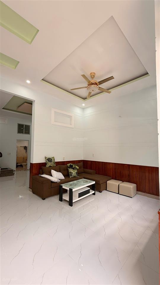Bán nhà riêng tại 273 quốc lộ 13, 5,2 tỷ, 104m2, giá ưu đãi