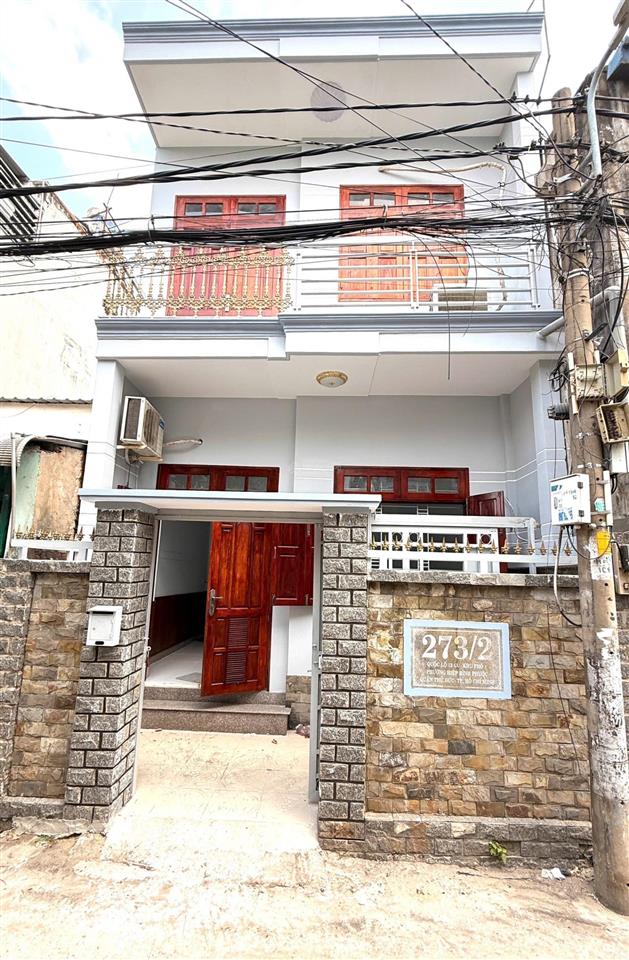 Bán nhà riêng tại 273 quốc lộ 13, 5,2 tỷ, 104m2, giá ưu đãi