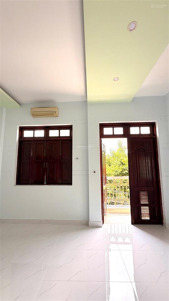 Bán nhà riêng tại 273 quốc lộ 13, 5,2 tỷ, 104m2, giá ưu đãi