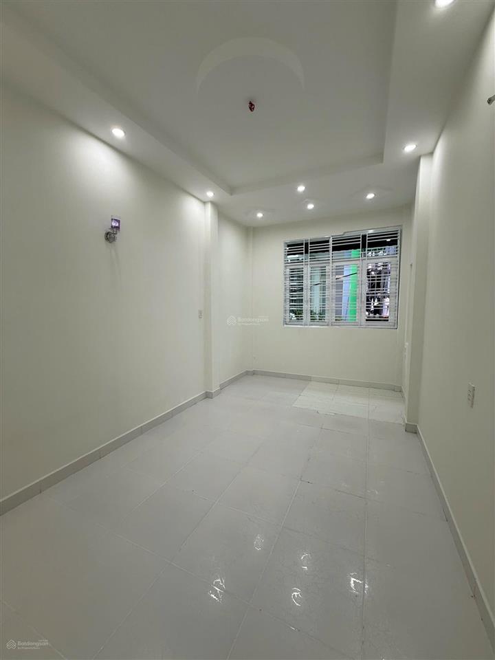 Bán gấp gần phạm văn đồng nr 3pn, 2wc, 33m2 tại đường 48, hiệp bình chánh, 2,2 tỷ siêu hời