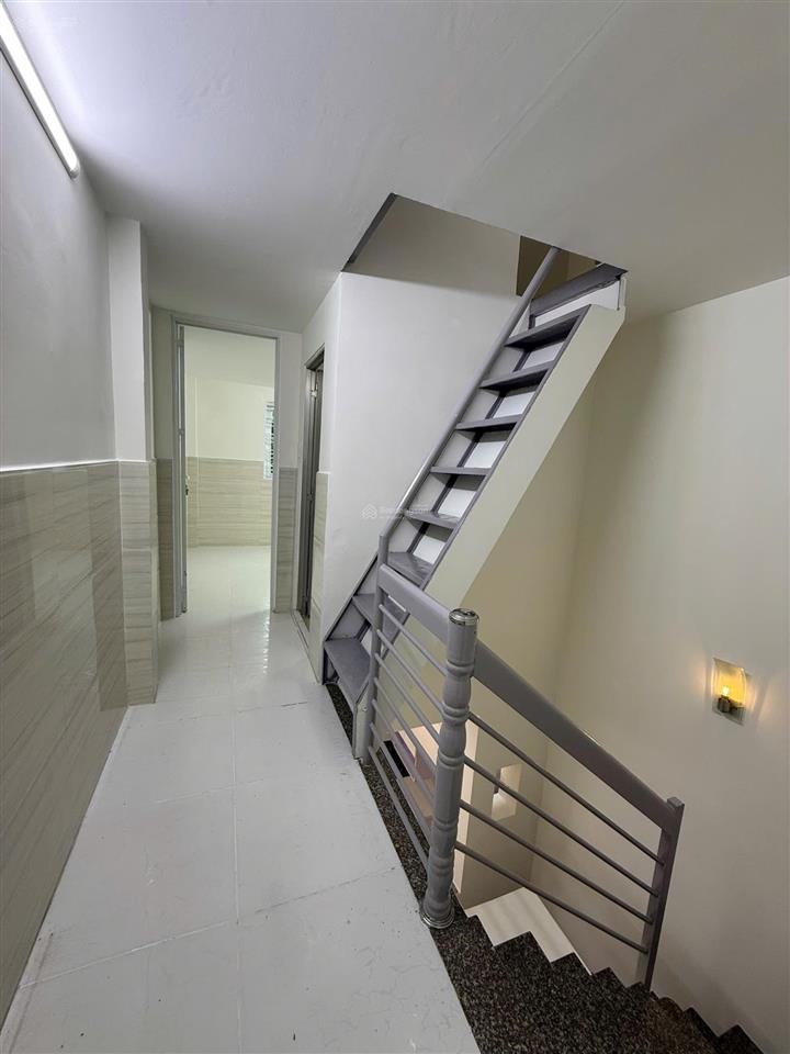 Bán gấp gần phạm văn đồng nr 3pn, 2wc, 33m2 tại đường 48, hiệp bình chánh, 2,2 tỷ siêu hời