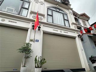 Bán nhà cổ bi  gia lâm  32m2  5 tầng  hơn 8 tỷ