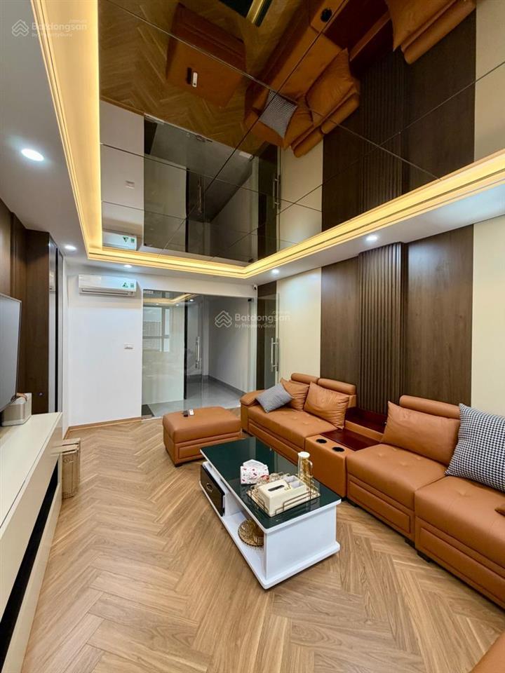 Cực hiếm vạn phúc  ba đình phân lô vỉa hè gara oi tô. 47m 5 tầng thang máy 19.5 tỷ