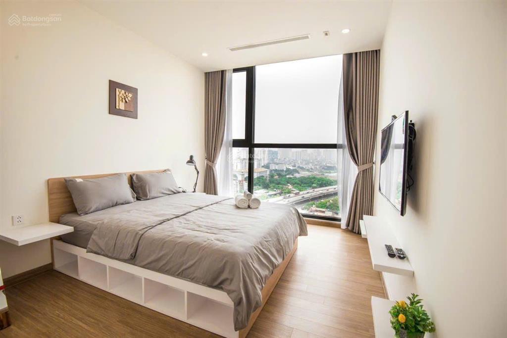 Cho thuê căn hộ cao cấp vinhomes skylake 4pn full đồ điện tử, giá 2.200$/tháng gồm thuế