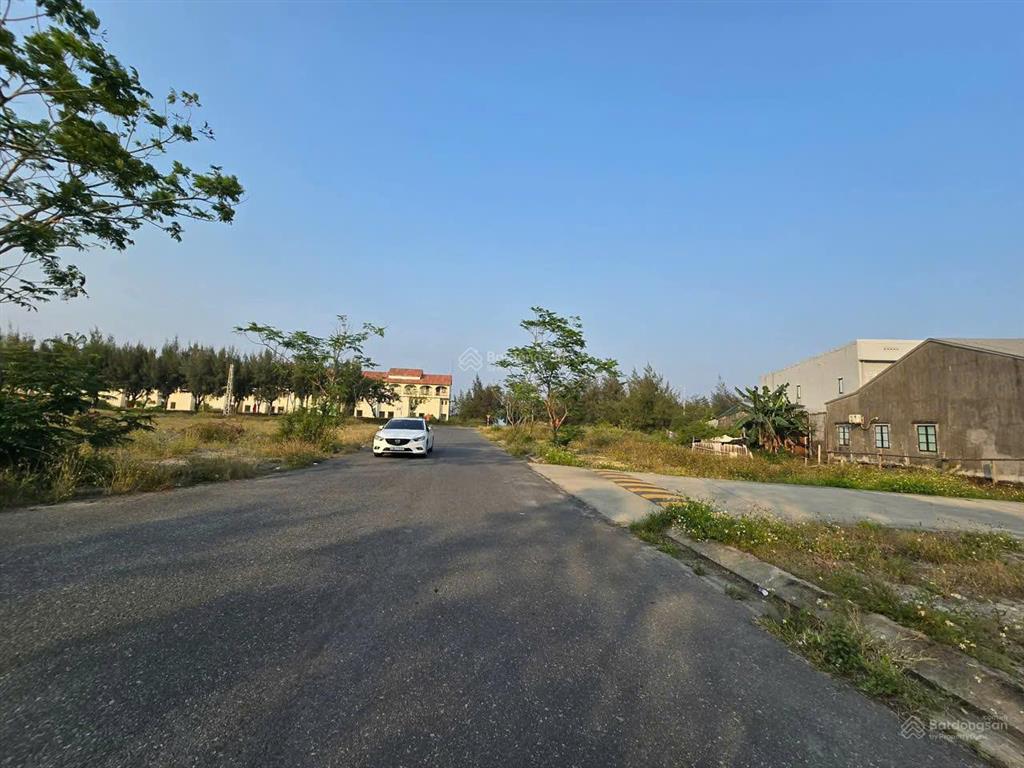 Hàng hiếm  lô góc sát biển cửa đại  hội an, 6,x tỷ