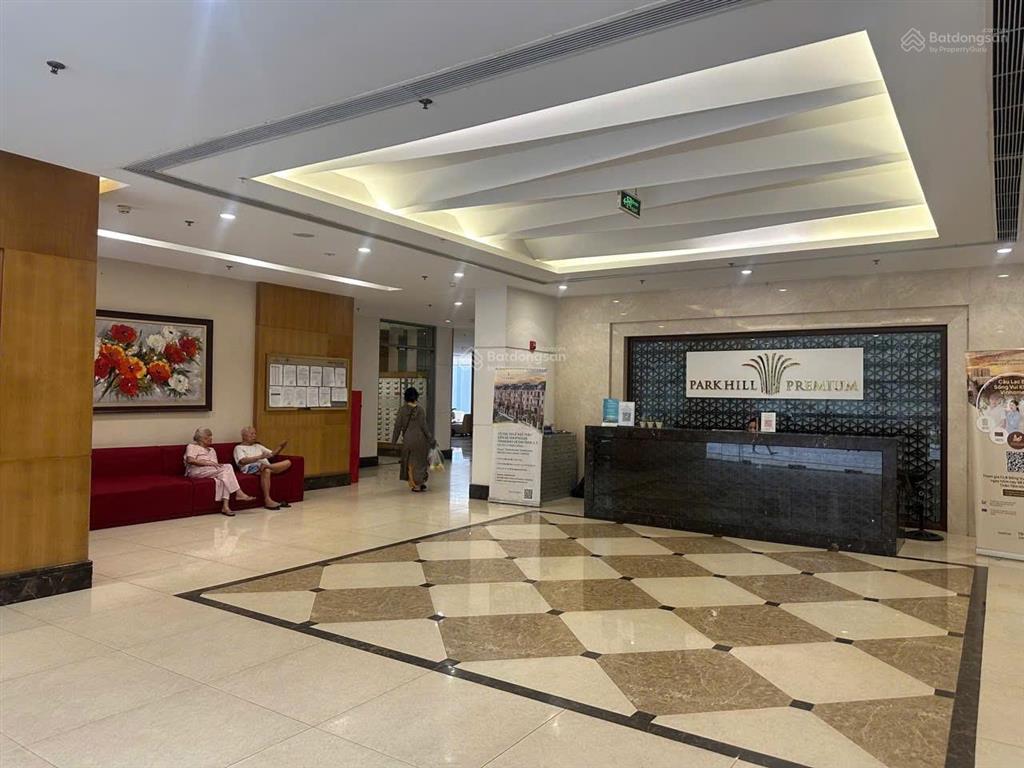 Bán căn hộ 4pn, 2wc, 136,2m2 đẹp, nhiều tiện ích tại park hill premium, vĩnh tuy, hà nội, 21,5 tỷ