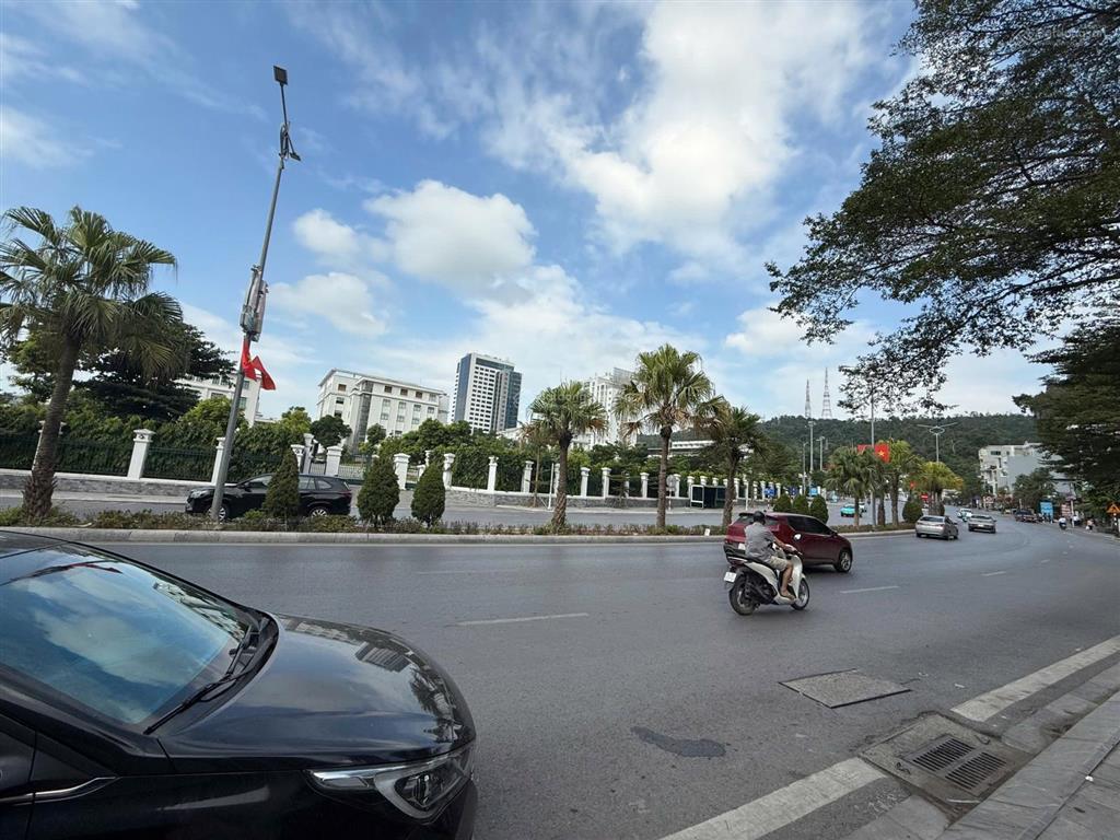 Cho thuê kho, nhà xưởng tại đường 18, hạ long, quảng ninh, 15 triệu, 143.5 m2 đẹp, giá tốt
