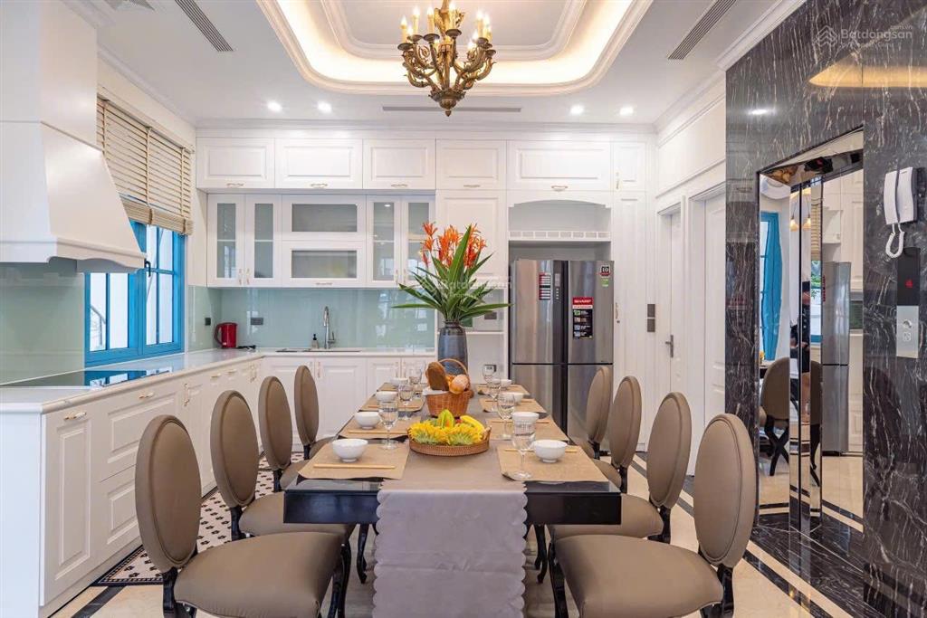 Bán bt tại sun grand city feria hạ long, 20 tỷ, 154m2, giá tốt