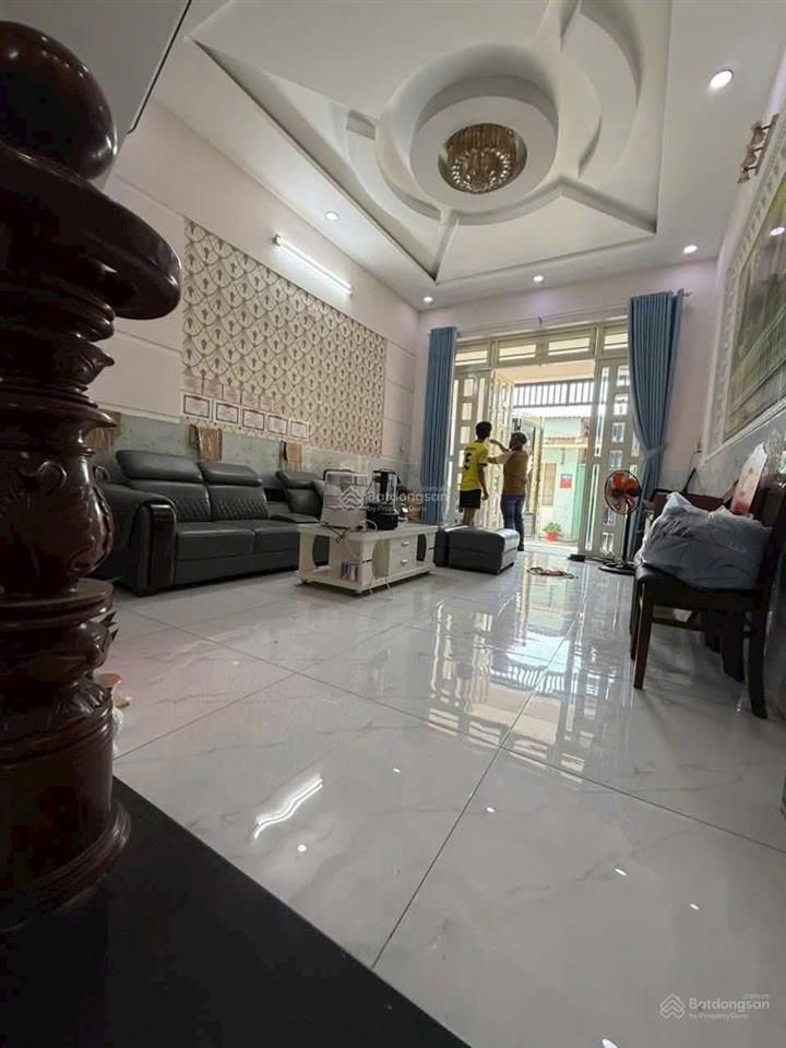 Chín chủ cần bán nhà shr, hoàn công đầy đủ, nhà đúc 4 tấm, vị trí đẹp, dt 58,5 m