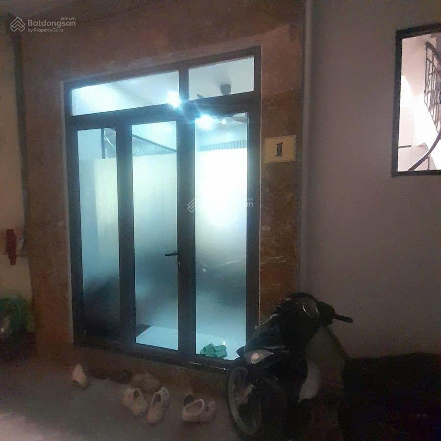 Siêu rẻ hơn 3 tỷ có nhà 4t tt đống đá cách 10m ra phố oto đỗ dt16m2 nhà mới full nội thất.